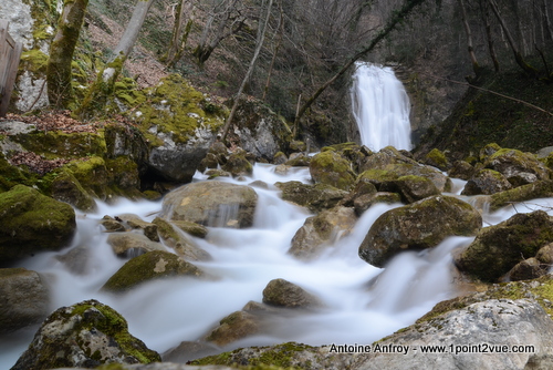 pose longue cascade